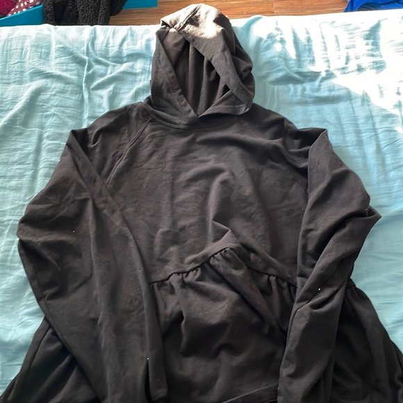 Small shein black hoodie - Picture 1 of 1